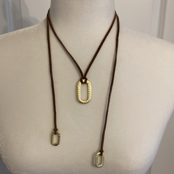 Brown Leather and Gold Metal Lariat Style Necklace. Very Boho Chic! - Picture 4 of 6